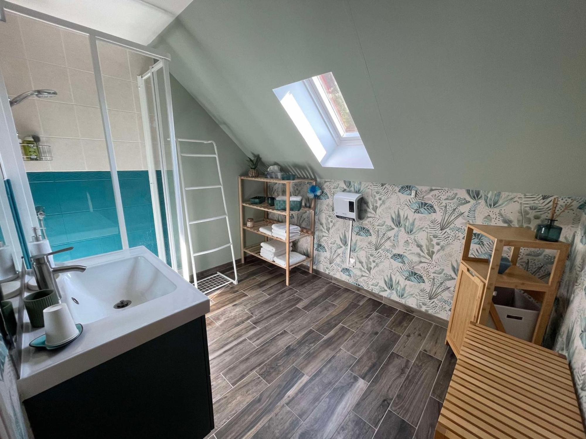 Des Roux Et Des Pious Suite De 35 A 60 M2 Et 3 Chambres Pour Groupe De 2 A 6 Personnes Civray-de-Touraine Bagian luar foto